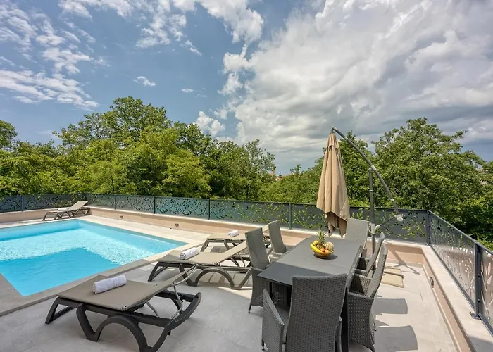 In * Nova Vas (Porec)