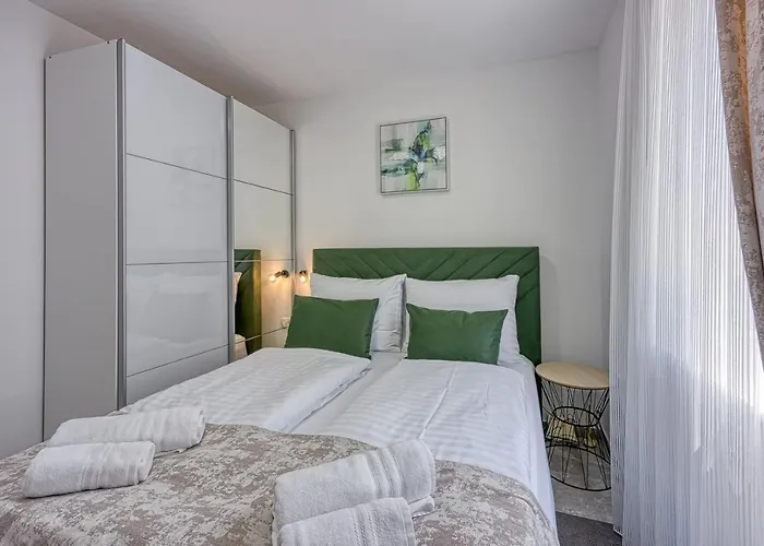 In * Nova Vas (Porec)